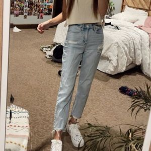 American Eagle High Waisted Straight Leg Jeans